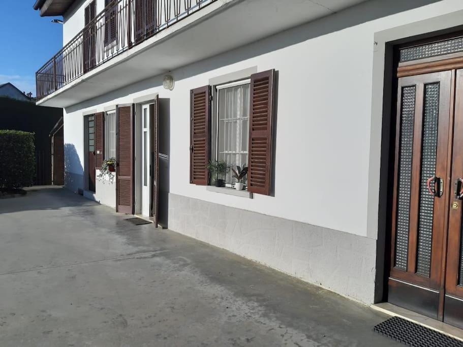 Casa Bruna San Martino Alfieri エクステリア 写真